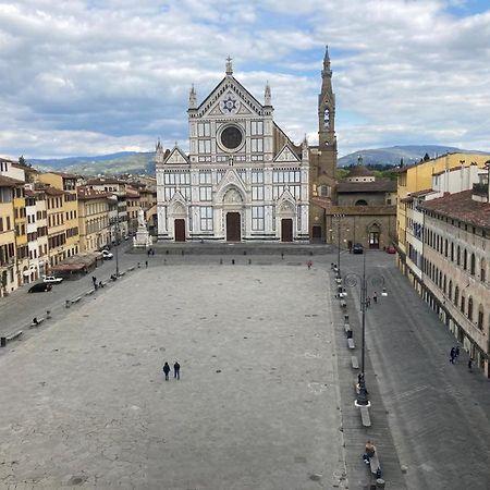 Attico In Piazza Santa Croce Apartamento Florença Exterior foto