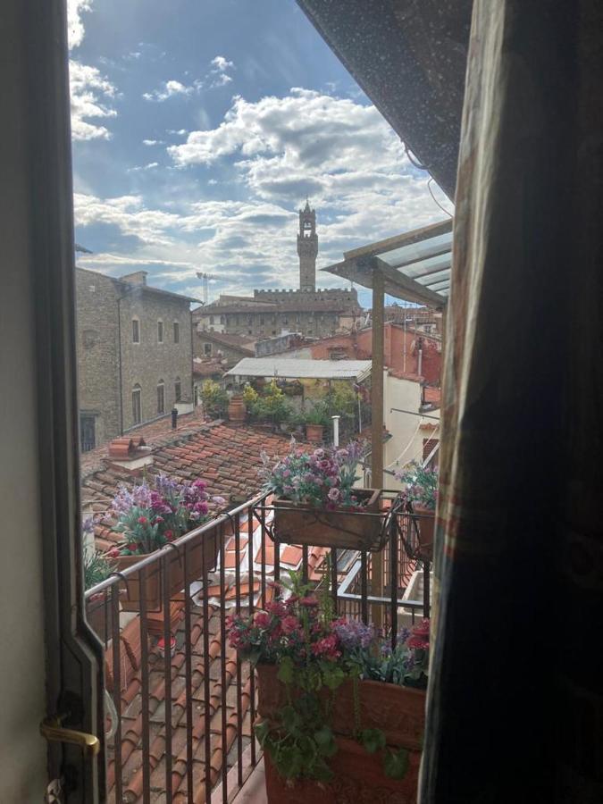 Attico In Piazza Santa Croce Apartamento Florença Exterior foto