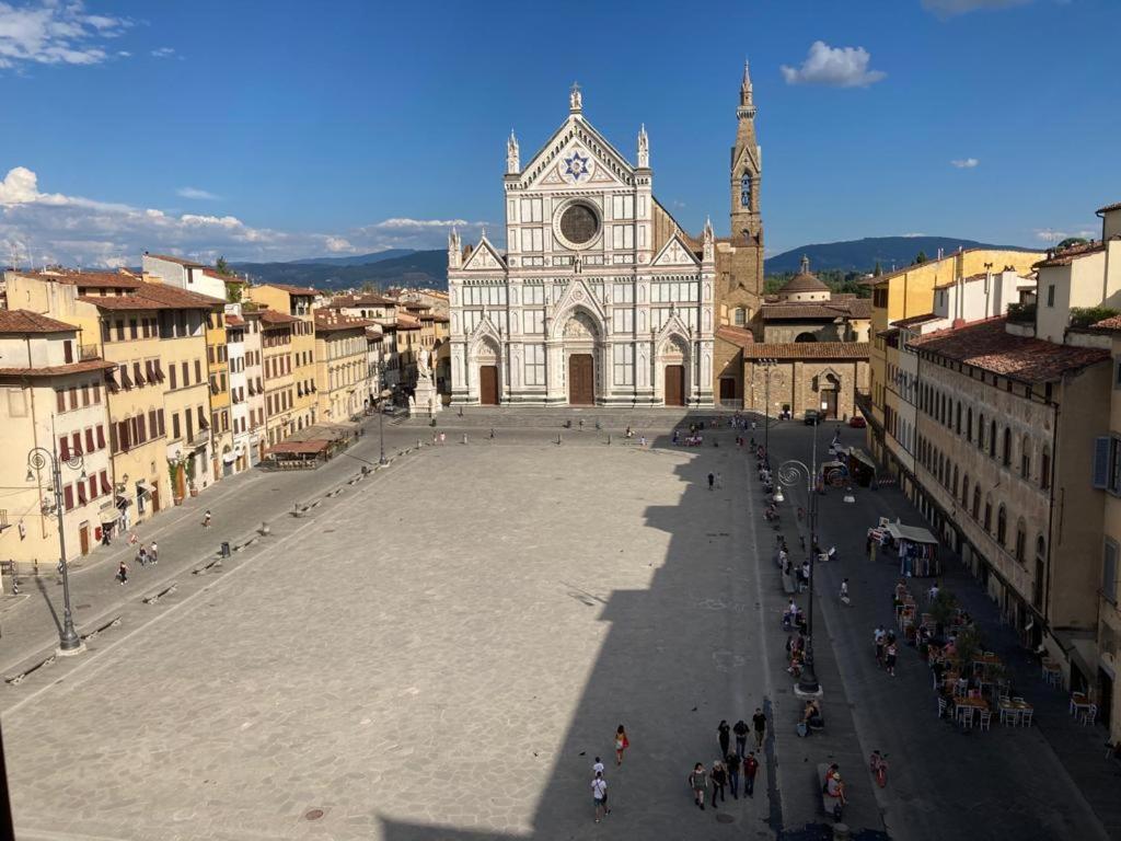 Attico In Piazza Santa Croce Apartamento Florença Exterior foto